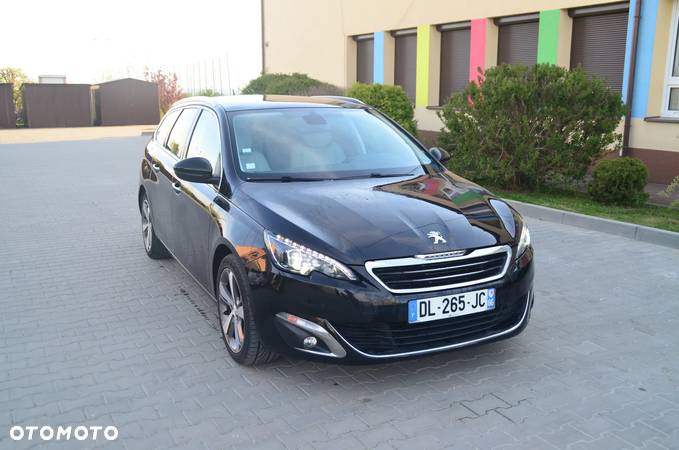 Peugeot 308 BlueHDi FAP 150 Stop&Start Automatik Allure - 1