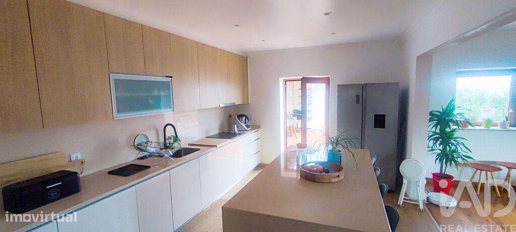 Casa / Villa T3 em Candemil e Gondar de 325,00 m2 - Grande imagem: 1/30