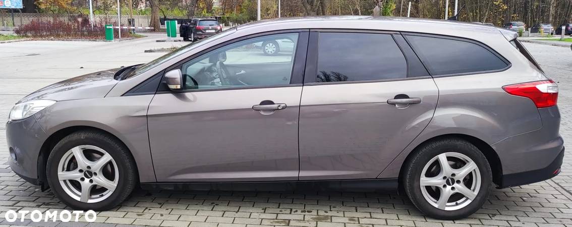 Ford Focus 1.6 TDCi Titanium - 9