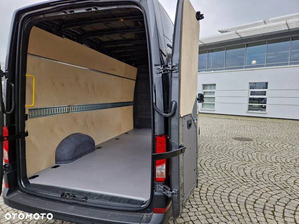 Volkswagen Crafter - 5