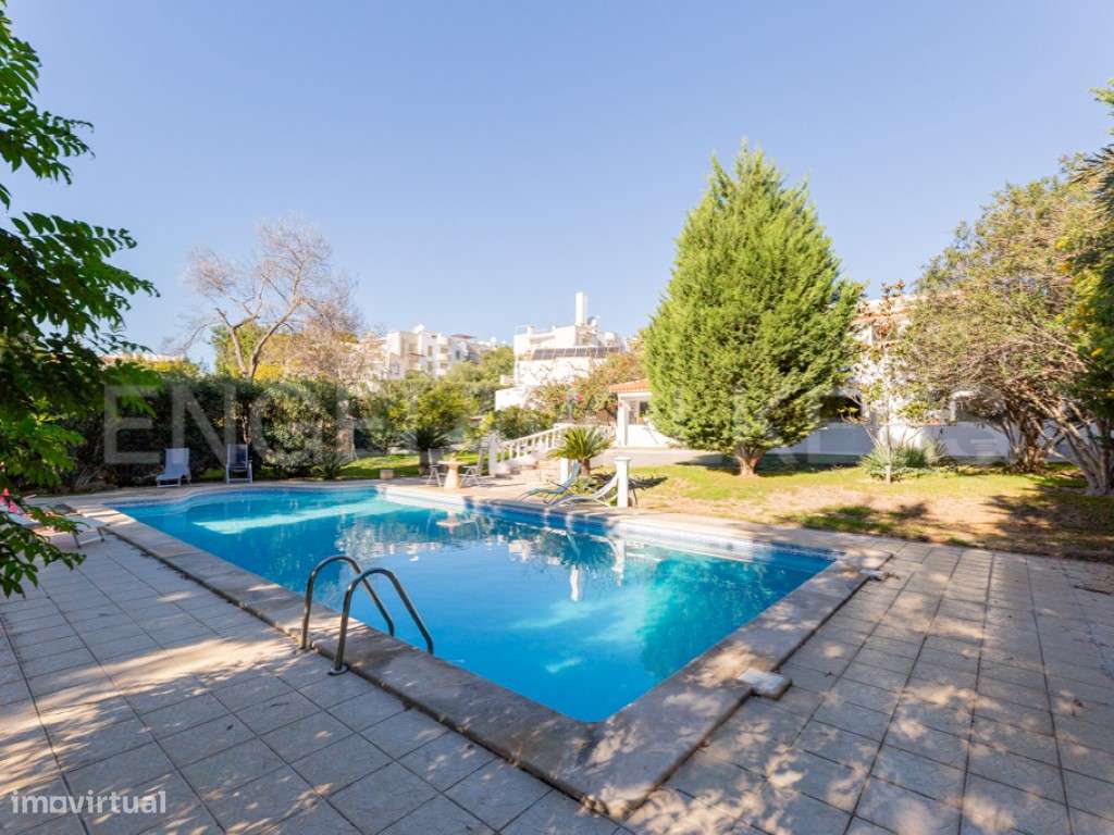 Moradia T3 com Piscina e Jardim em Tavira-29