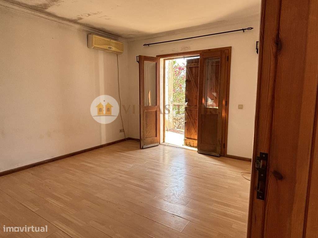 Moradia de estilo tradicional- Charme, vistas sob a Serra e Mar-37