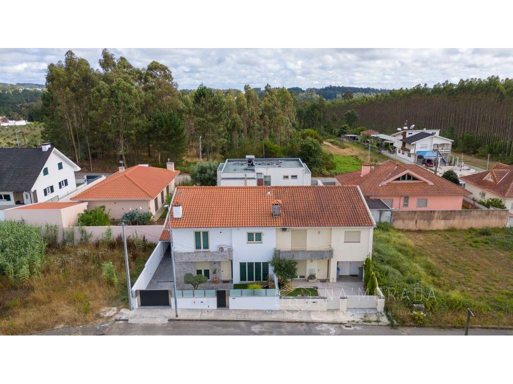 Moradia geminada T3 em São João de Ver - Áreas diferenciadas-31