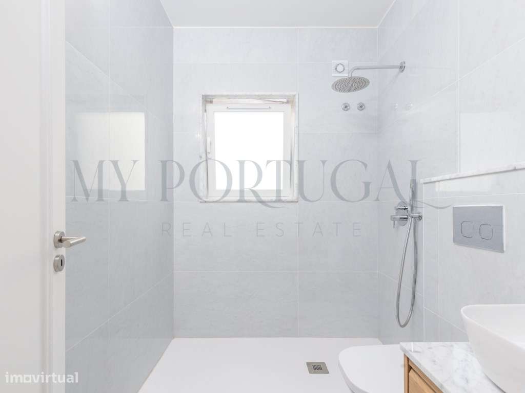 Moradia em banda Contemporânea T3+1 com Jardim Privado e Espaço Ext...-27