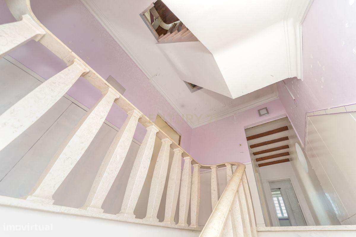 Quinta/Moradia na Póvoa de Santa Iria em Lote 2300m2-34