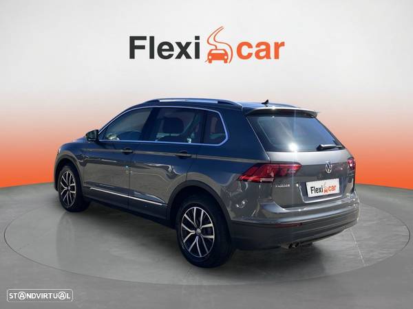 VW Tiguan - 5