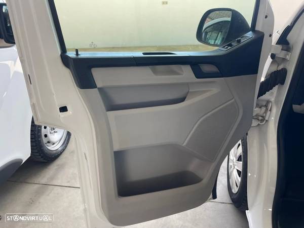 VW Transporter 2.0 TDI BM Extra AC - 19