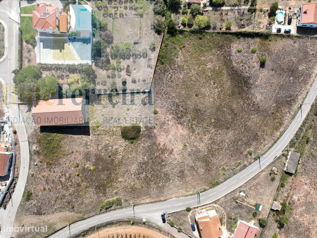 Amplo terreno urbanizável !! - Grande imagem: 4/14