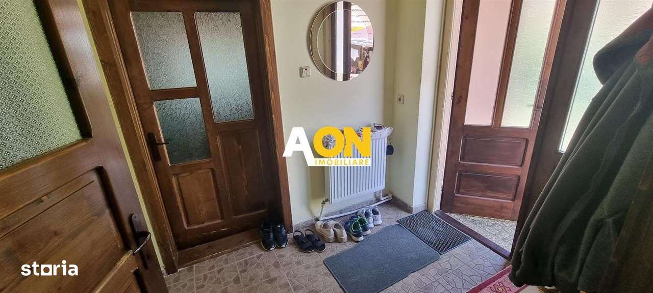 Casa individuala, 2 Camere, zona Poarta I,  300mp teren - Imagine principală: 2/7