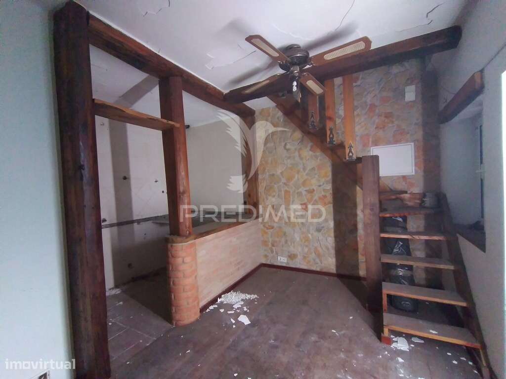 Vende se Moradia  Torre da Marinha  185000€ - Grande imagem: 5/13