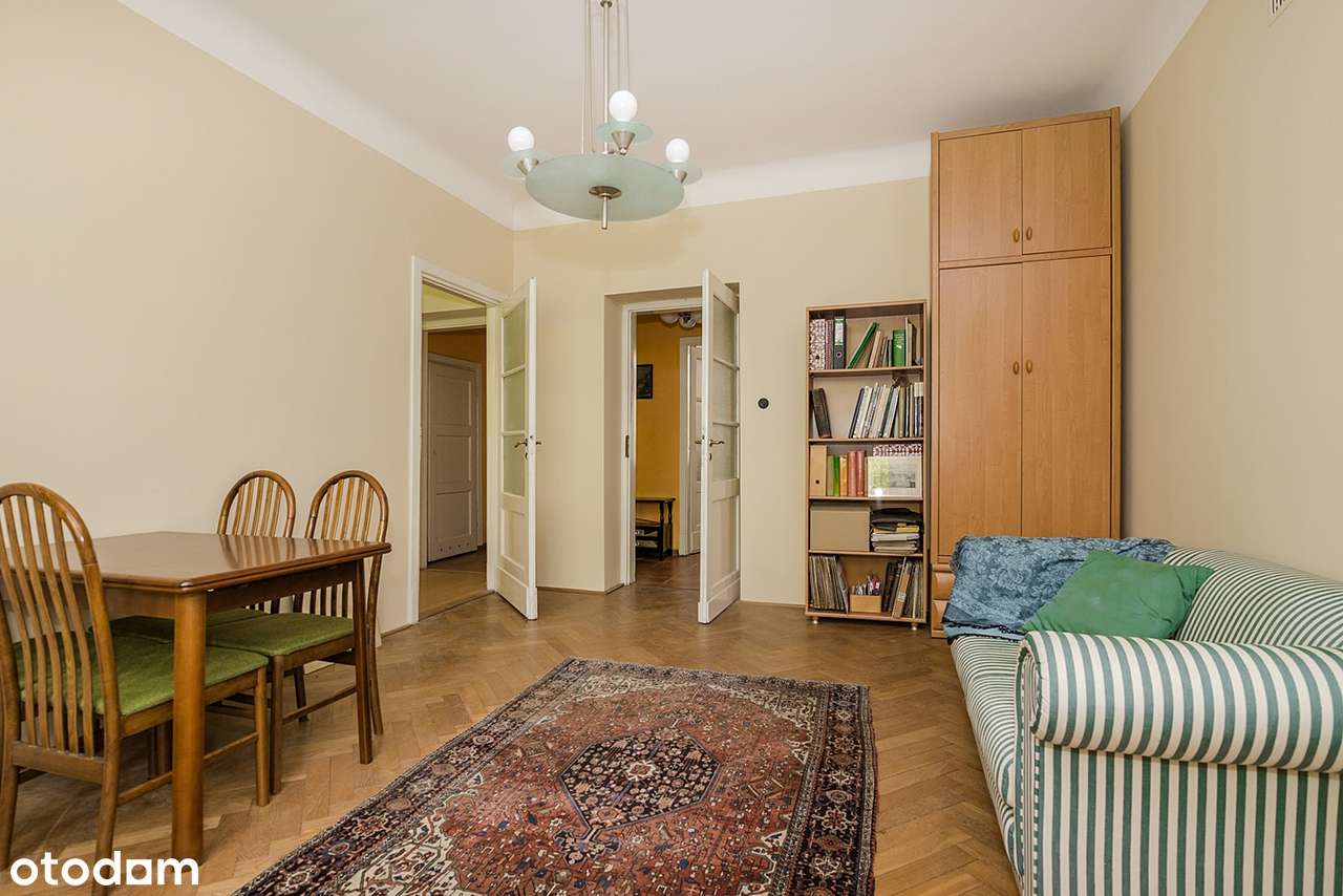 Mieszkanie w kamienicy na Saskiej Kępie-10