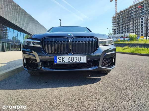 BMW Seria 7 740Li - 5