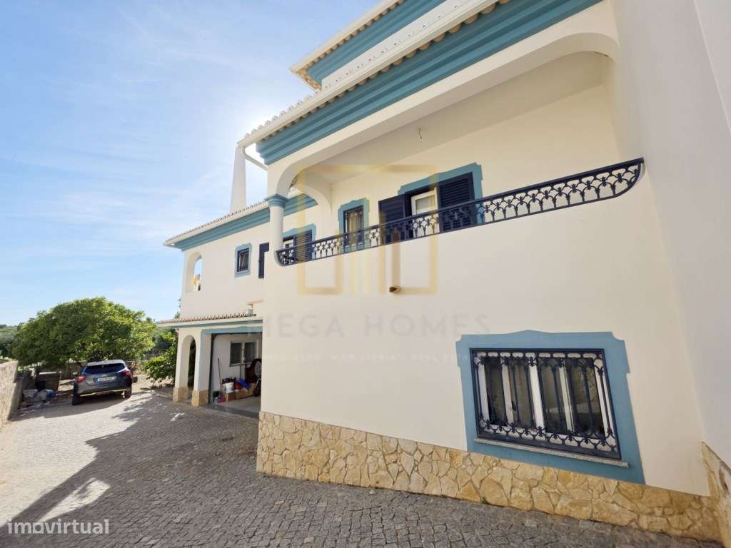 Moradia T4 de Excelência em Lagoa - Espaço, Conforto e Privacidade ...-47