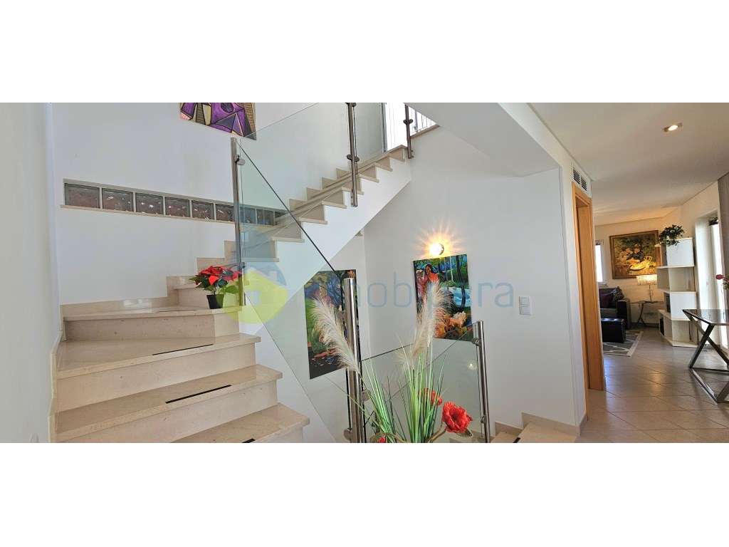 Algarve, Pêra! Magnífica moradia contemporânea com 2 quartos e 3 ca... - Grande imagem: 3/47