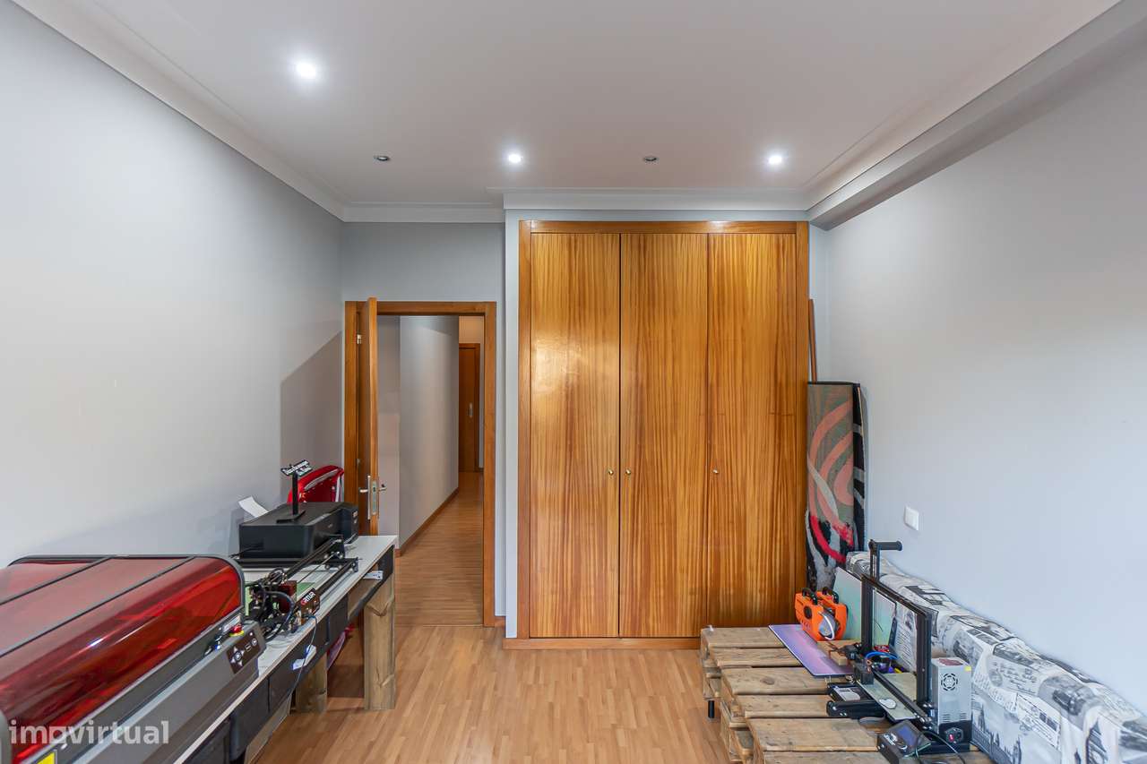 Apartamento T3 em Grijó-24