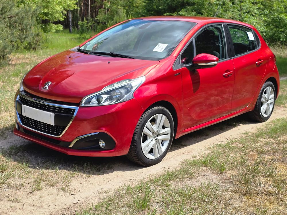 Peugeot 208 I 1.2 PureTech GPF Signature S&S 2018