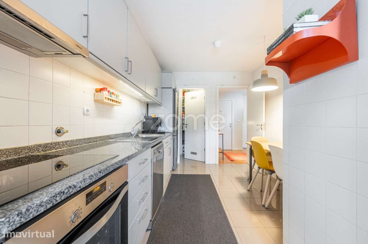 Apartamento T3 com garagem e arrumos, Foz do Douro, Porto-20