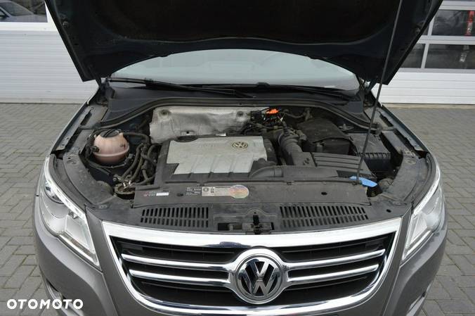 Volkswagen Tiguan - 36