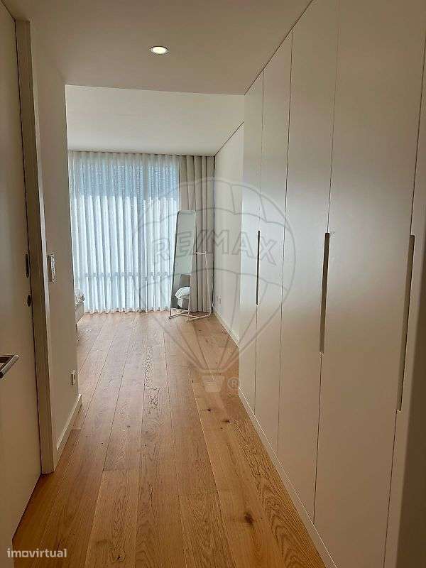 Apartamento T2 para arrendamento - Grande imagem: 4/13