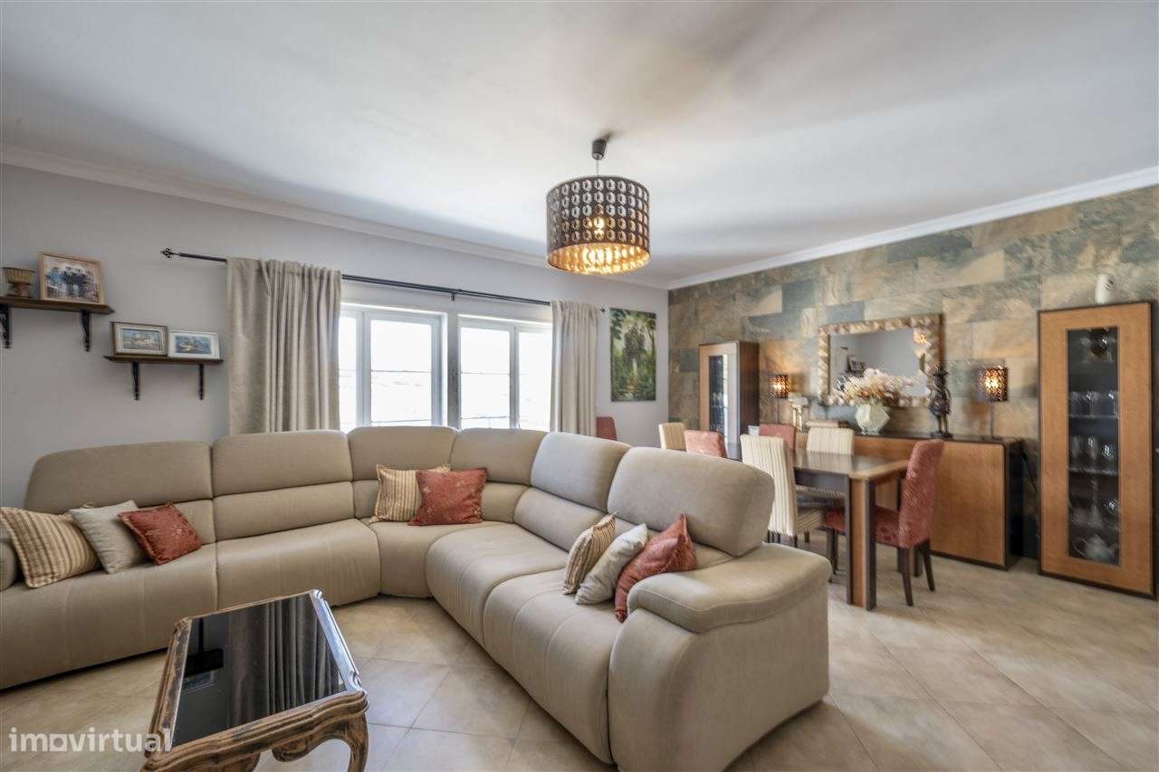 Moradia em Banda 3 quartos em Lisboa, Mafra - €467.000 / Venda - Grande imagem: 5/22