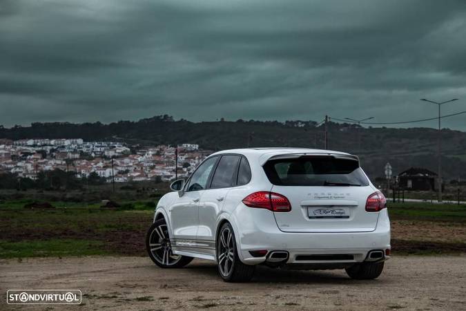 Porsche Cayenne S Hybrid - 22