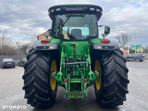 John Deere 8270 R - 7