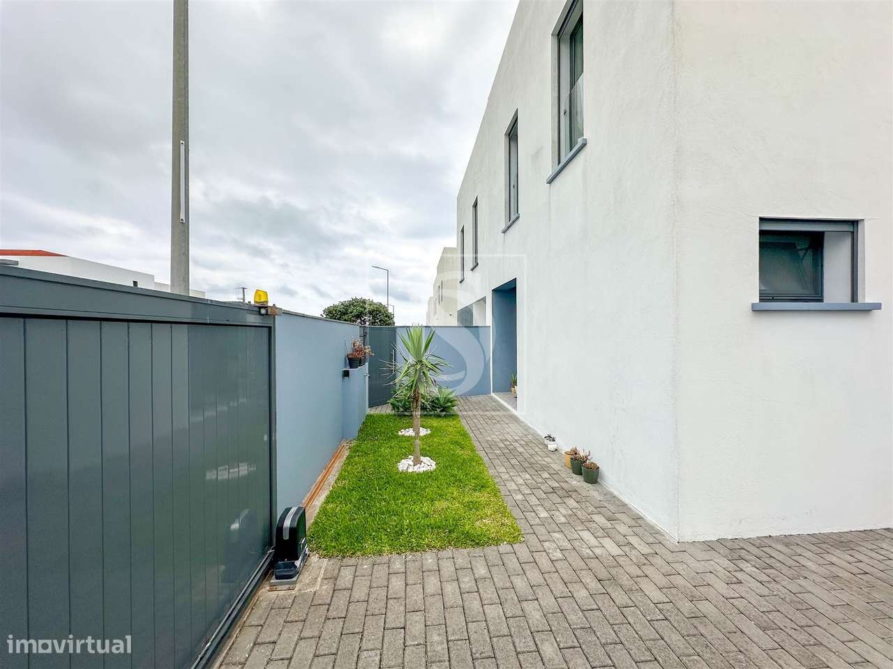 Moradia Geminada T3 Venda em Fenais da Luz,Ponta Delgada-13