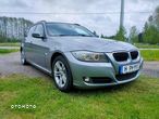 BMW Seria 3 318i Touring Edition Exclusive - 3