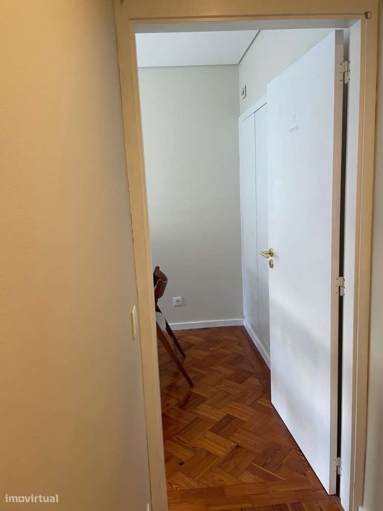 Quarto - localizado em Cedofeita Porto - Grande imagem: 2/42