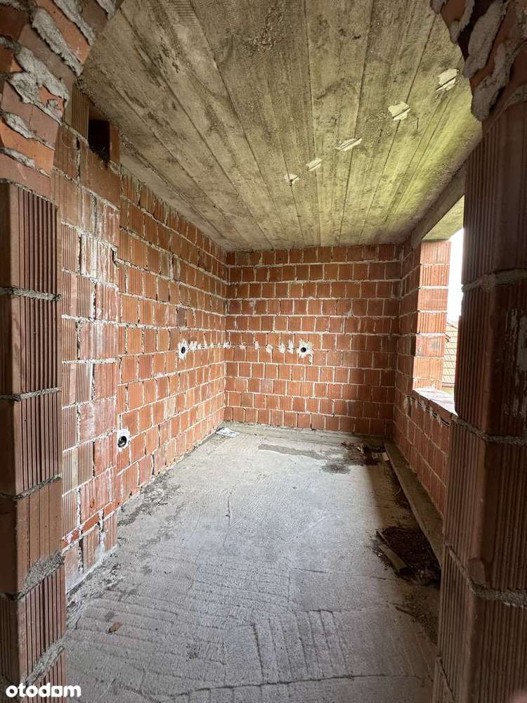 Pawlikowice dom z potencjałem na sprzedaż-8