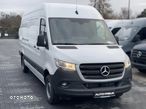 Mercedes-Benz Sprinter - 2