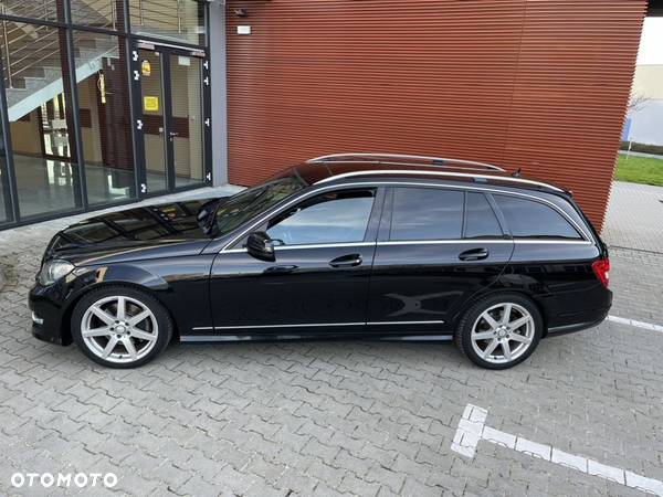 Mercedes-Benz Klasa C 300 T CDI DPF 4Matic (BlueEFFICIENCY) 7G-TRONIC Elegance - 34