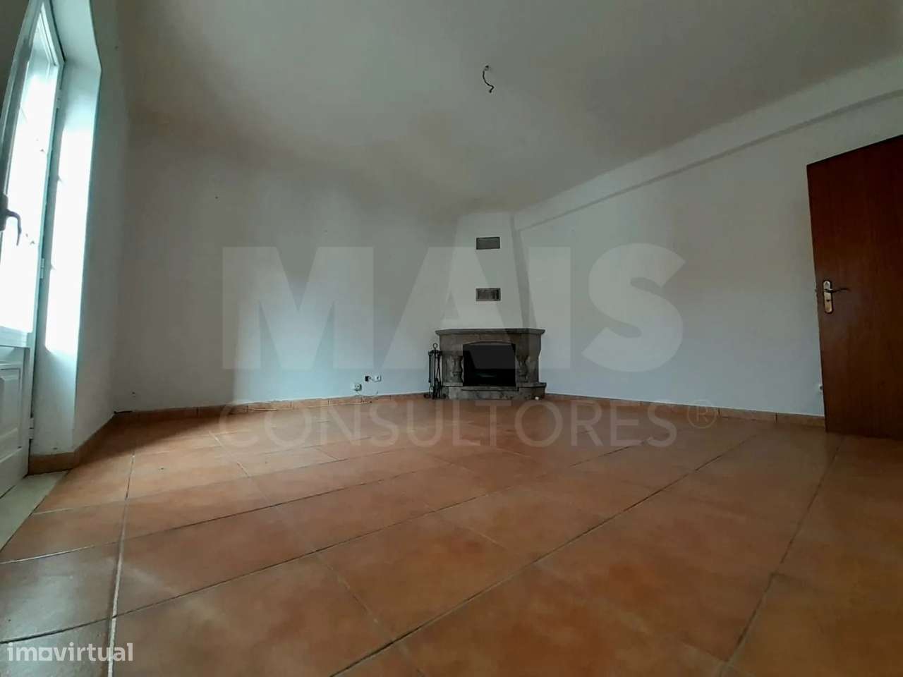 Moradia T3 Duplex com Terreno em Santiago do Cacém - Grande imagem: 4/25