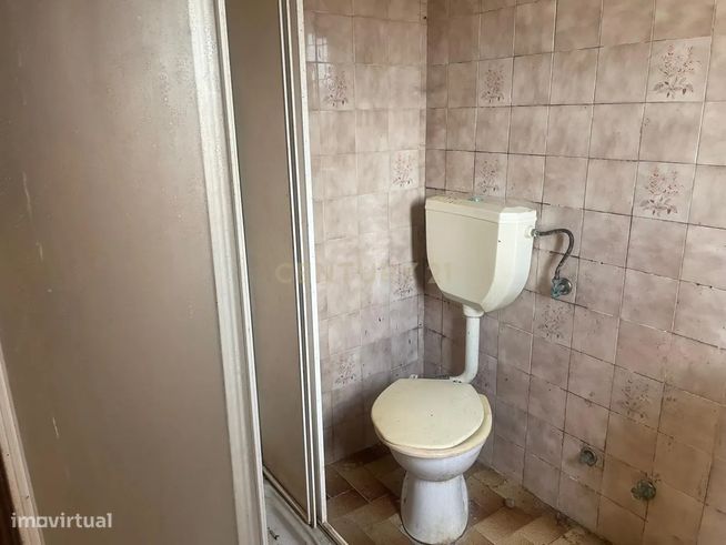 Moradia em Gilmonde – Barcelos com 405 m² de Terreno-4