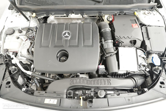 Mercedes-Benz A 180 d AMG Line Aut. - 25