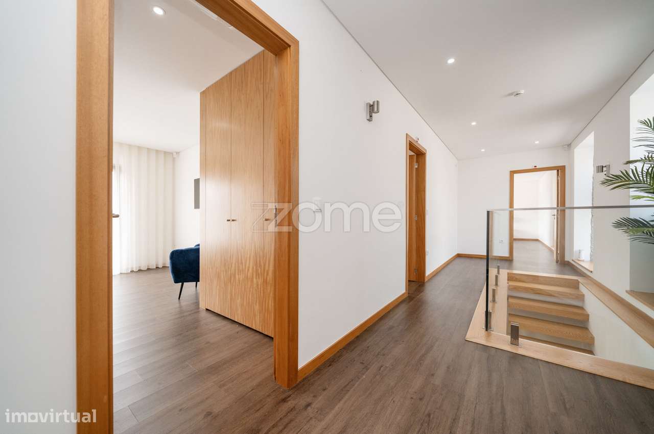Moradia Individual T4 com piscina em Geraz do Minho, Póvoa de Lanho...-32