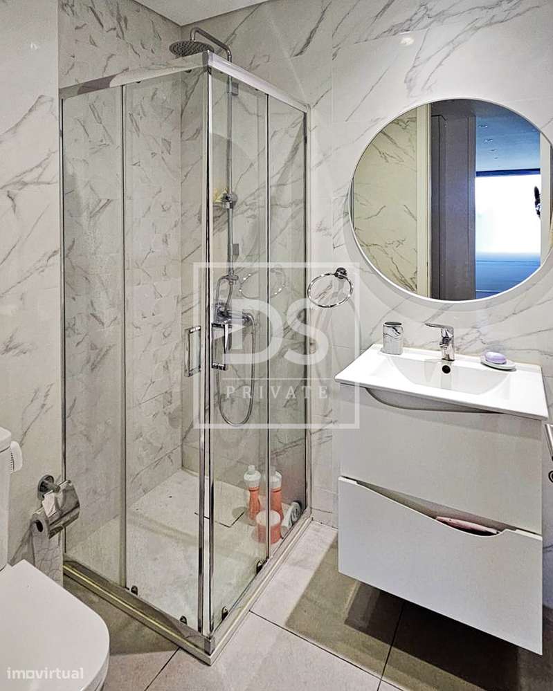 Apartamento T2 em Vilar de Pinheiro com Garagem e Carregador Elétrico-19