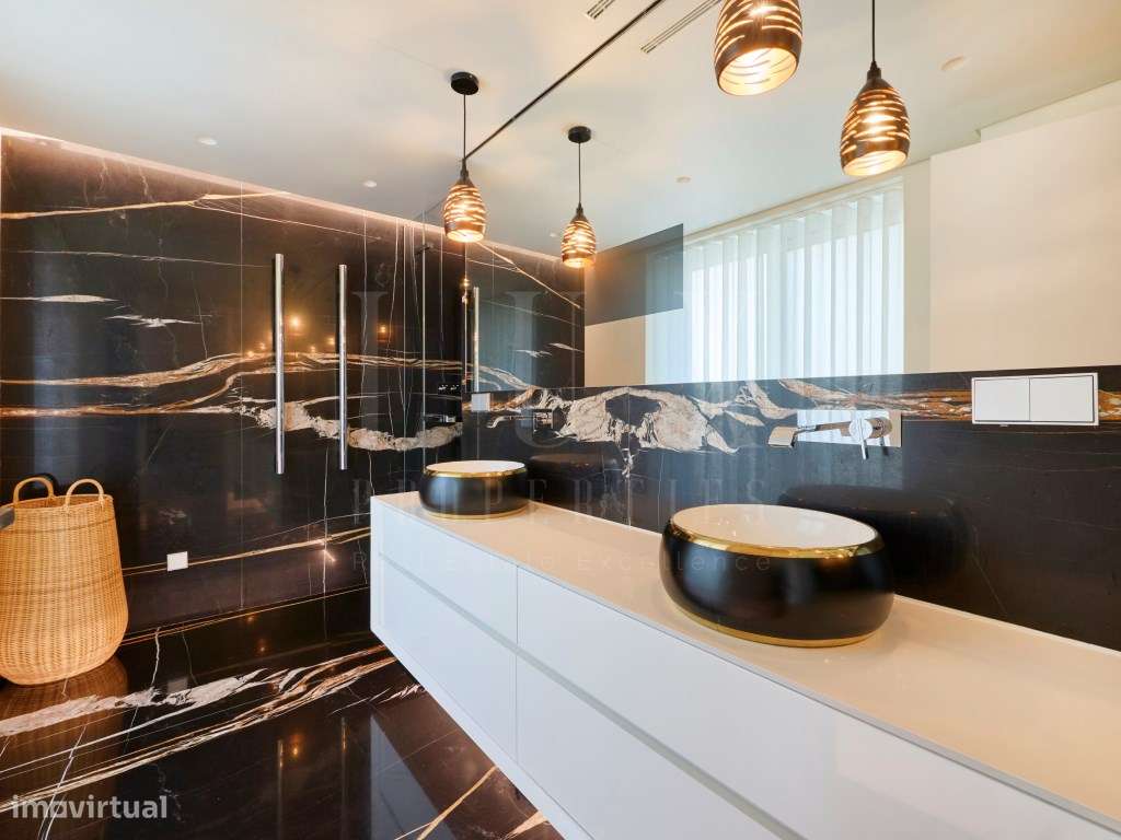 APARTAMENTO DE LUXO EM ZONA NOBRE DE LISBOA COM PISCINA E VISTAS SO...-54