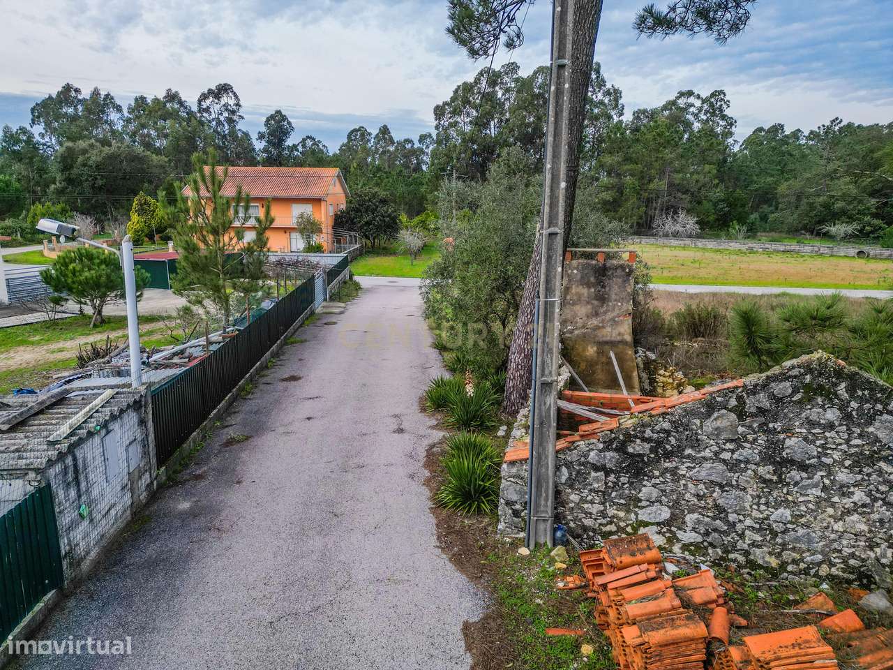 Terreno Misto com Potencial Construtivo em Moinhos da Gândara – Figuei-13