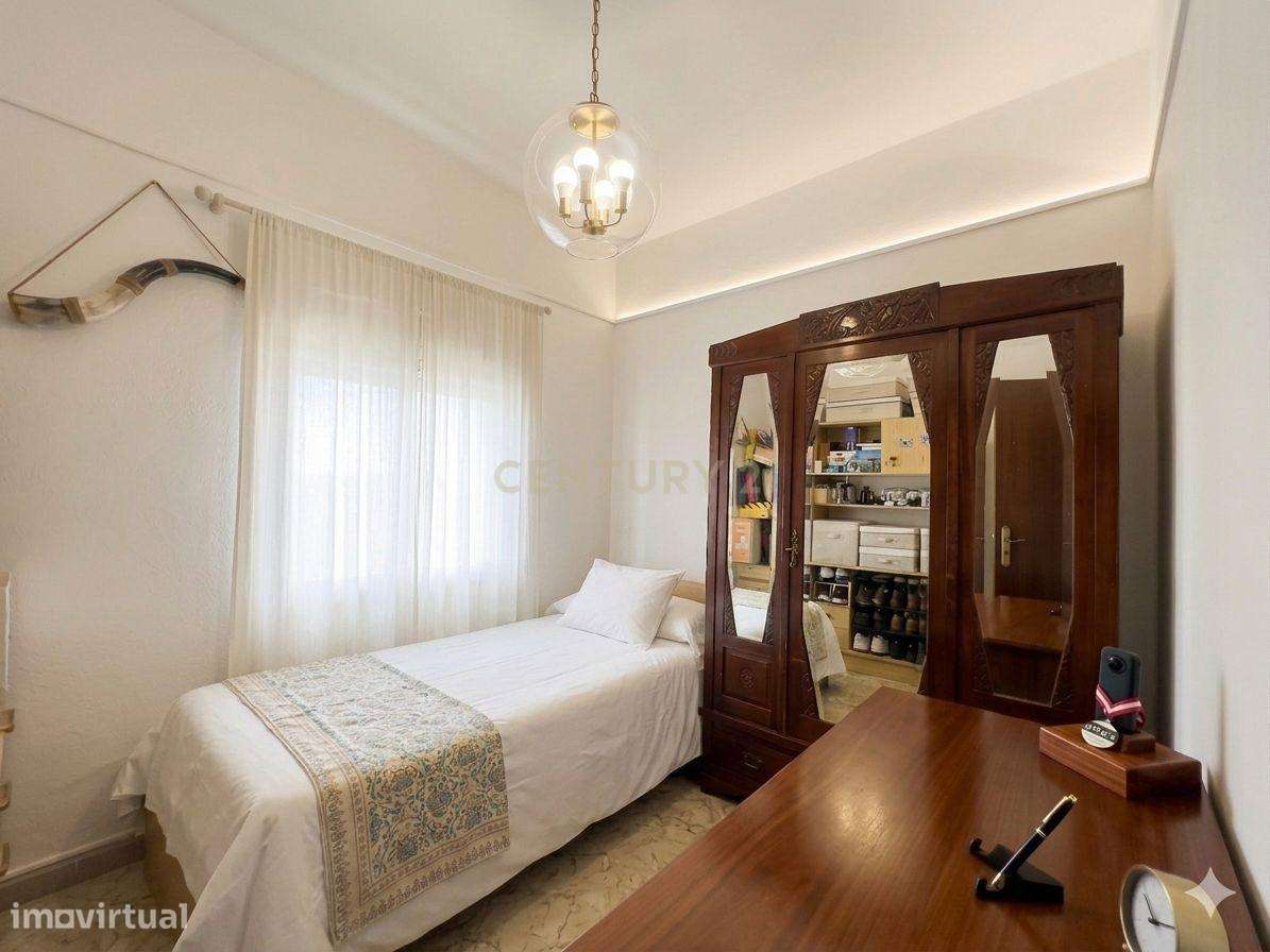 Apartamento T2 em Casal de Cambra-6