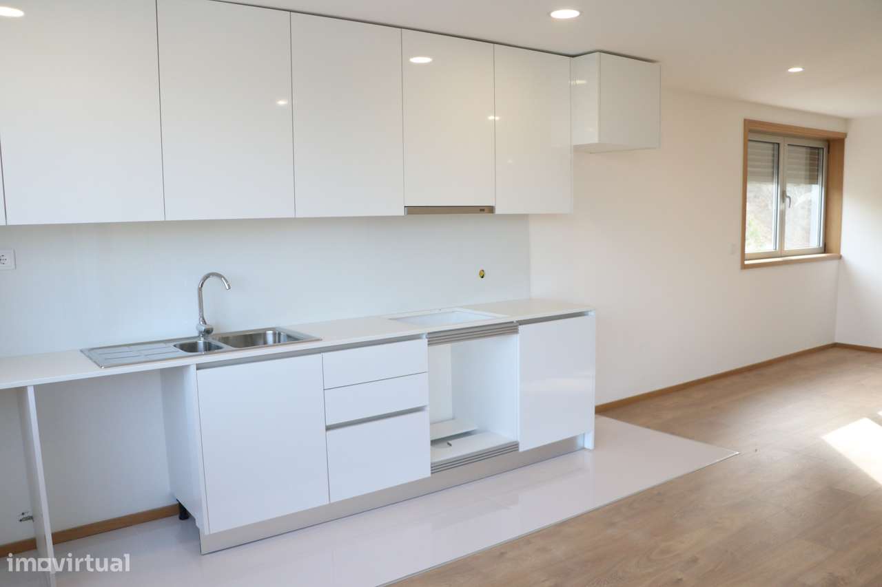 T2 em Guimarães - Grande imagem: 5/13