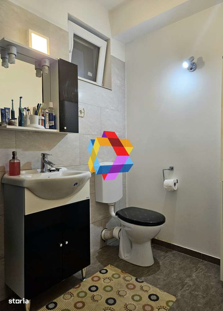 Oportunitate - Apartament cu trei camere in vila, zona Tractorul 70 mp-10