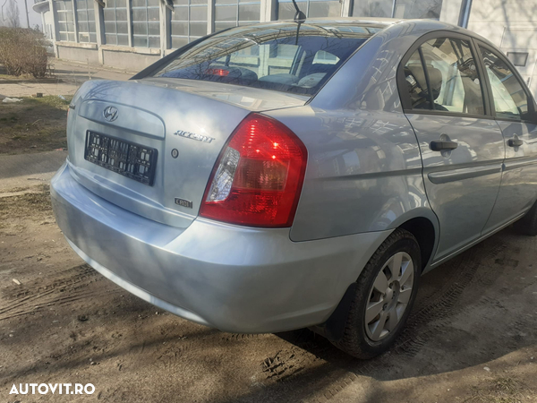 Capota portbagaj Hyundai Accent 3 - 3