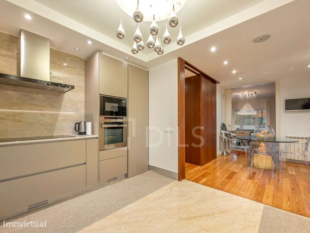 Moradia T4+1 no Estoril - Grande imagem: 5/35