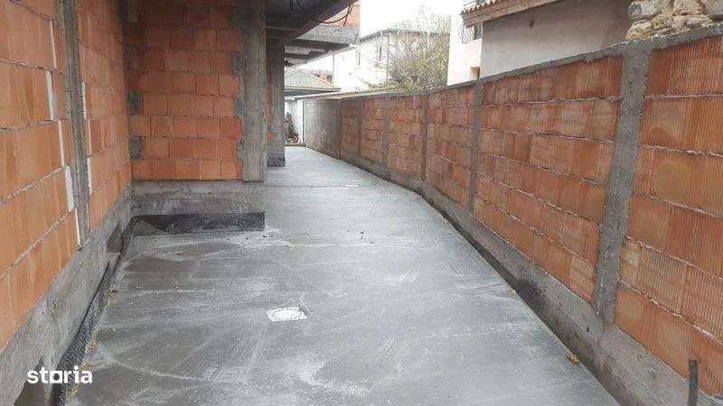 Imobil S+P+1 si PUZ S+P+2+3RETRAS - Imagine principală: 4/8