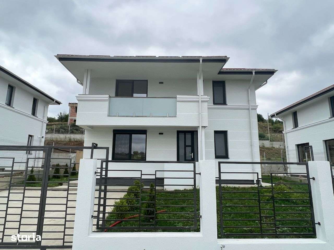 Demisol 40 mp! 470 mp teren! Vila Hlincea, Manta Rosie - Bucium - Imagine principală: 1/9