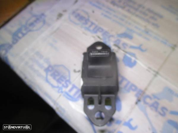 Interruptor 04685727AB CHRYSLER VOYAGER 2002 VIDRO - 4