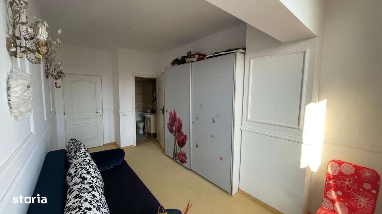 Faleza Nord - Apartament 3 camere de inchiriat - Imagine principală: 4/5