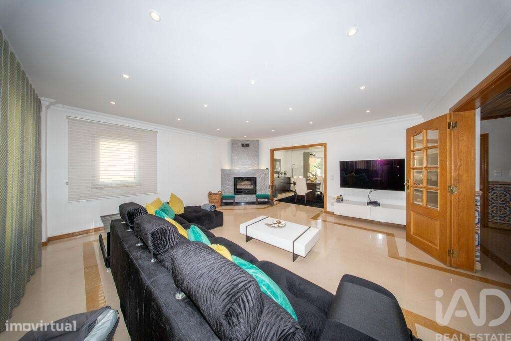 Casa / Villa T4 em Ramada e Caneças de 270,00 m2 - Grande imagem: 5/30