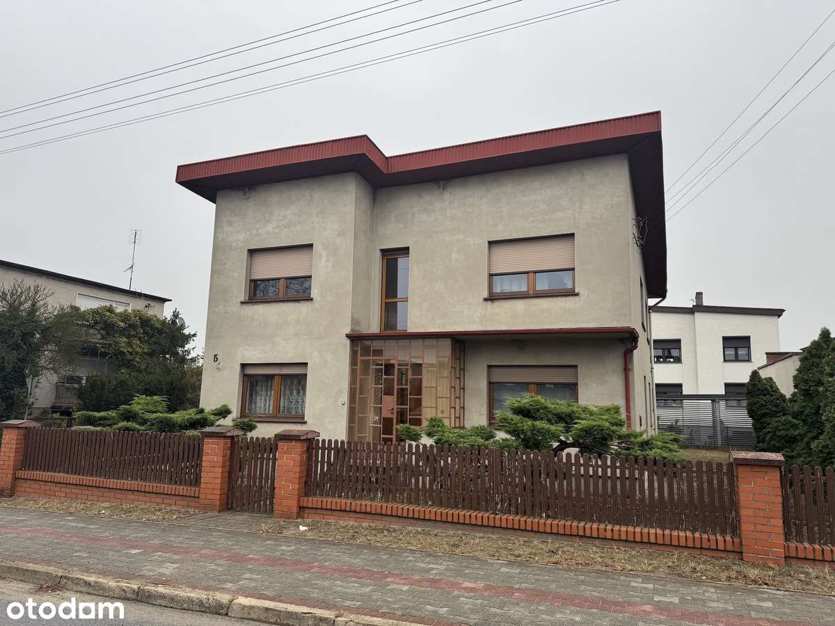 OKAZJA! - Dom w Centrum Ostrzeszowa - idealny pod wynajem 6 pokoi-0